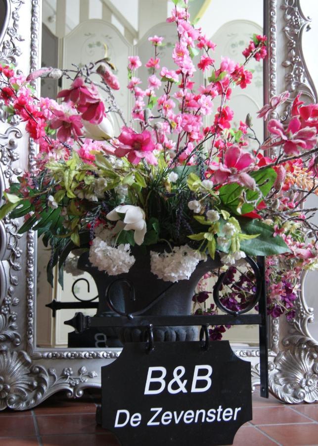 De Zevenster "Gevestigd Aan De Winkelstraat" Bed & Breakfast กัมเปิน ภายนอก รูปภาพ