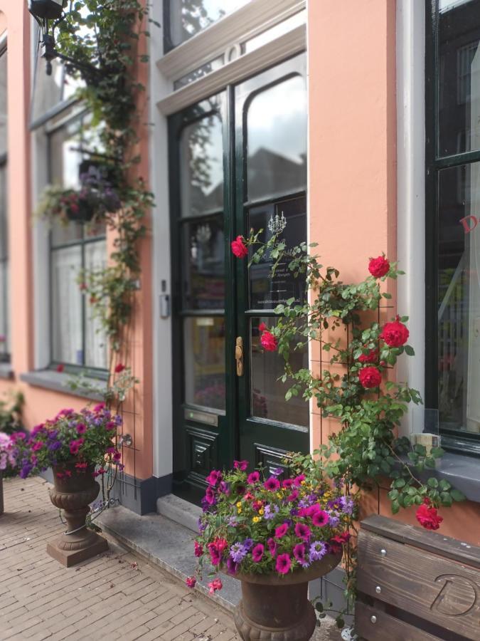 De Zevenster "Gevestigd Aan De Winkelstraat" Bed & Breakfast กัมเปิน ภายนอก รูปภาพ